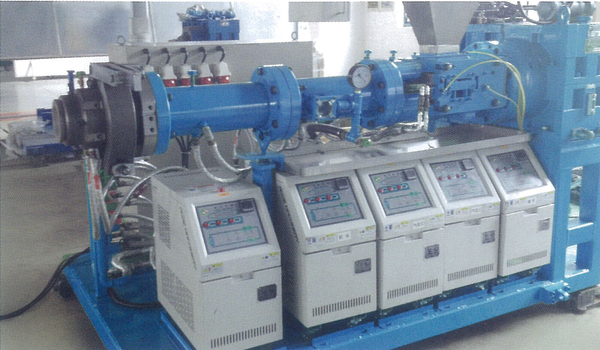 RZ-H 75押出機02.jpg